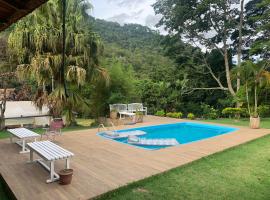 Sítio - casa de campo -Rota imperial, hotel en Domingos Martins