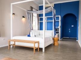 Baan Jai Dee Beach Front Hotel, apartman u gradu Wok Tum