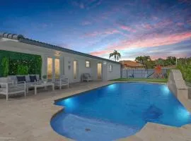 Le Femme Paradise 5bdrooms Minigolf Heated pool and Gameroom
