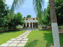 Rancho Lyon Playa Costa Azul, cabaña o casa de campo en Sonsonate