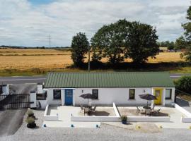 The Roadshed Apartments @ Rohans Farm, golfový hotel v destinaci Midleton