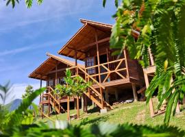 Pousada Hoff Haus, chalet de montaña en Pomerode