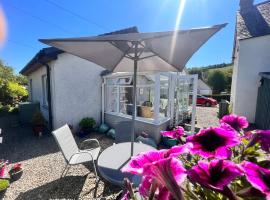 Rooms at Elmbank near Loch Ness, hotel in Drumnadrochit