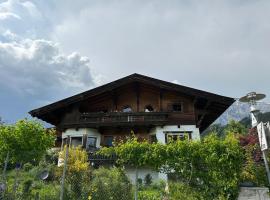 Ferienwohnung Volgger, družinam prijazen hotel v mestu Mils bei Hall