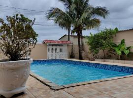 Casa de Praia com Piscina - Itanhaém, hótel í Pôrto do Padeiro