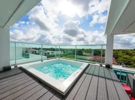 Punta Cana Penthouse Suite & Jacuzzi