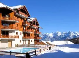 Puy St Vincent 1800 au pied des pistes
