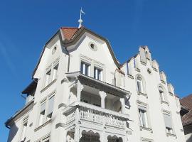 2-4 Zimmer Apartments Stilvoll im Gertrud Schlössli - zentral ruhig, hotel s parkováním v destinaci St. Gallen