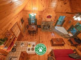 Cherokee Ridge Cabin Near The Ocoee River，Ocoee的飯店