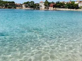 Studio climatisé hypercentre Bandol et Plages