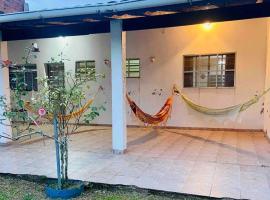 Casa espaçosa em reserva ambiental Jureia, hotel pet friendly a Iguape