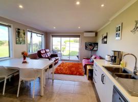 Clarks Beach Getaway, self-catering accommodation in Clarks Beach