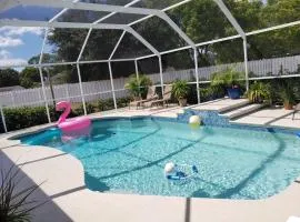 Vacational, private heated pool house