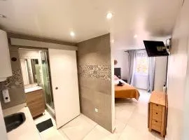 Apartamentos con baño privado frente al metro L5 Barcelona-Hospitalet