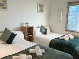 Cosy Private Rooms near Euston Station, Central London