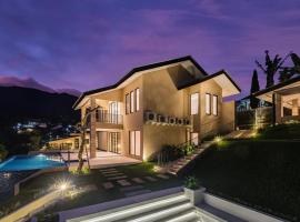 Villa Bahenol Puncak, cheap hotel in Paragajen