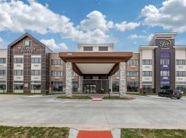 MainStay Suites Milwaukee-Franklin, hotel near General Mitchell International Airport - MKE, Franklin