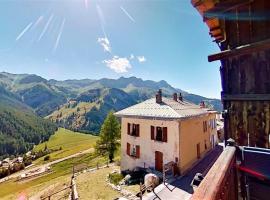 CASA-La Lobio foot of the slopes breathtaking views 4p, hotel in Saint-Véran