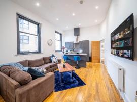 Bv Living Modern 2-Bedroom Apartment in the Heart of Barnsley、バーンズリーのアパートメント
