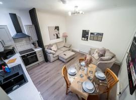 Charming 1-Bedroom Just 1 Mile from Morley Town Center in Leeds, hotel i Pudsey