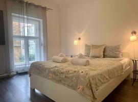 Kn&eacute;zits Spacious AC Terrace Free Parking