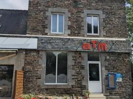 Auberge des Trains Mythiques Chambres d'hôtes à Gouarec au pied de la Vélodyssée
