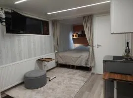 Saunamaailman Kivari 1 ja 2