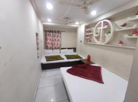 Star villa hotel, hotel en Ujjain