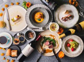 オーベルジュ カラ 宗像 with ritomaru、Akamaのイン