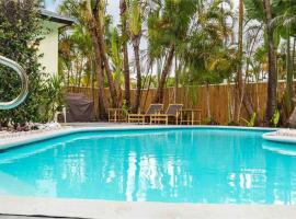 Tropical Oasis with Heated Pool บ้านพักในบอยน์ทันบีช