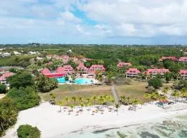 Grand Studio vue mer exceptionnelle, piscines, plages.