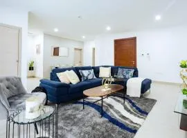 Amazing luxurious studio Space Available