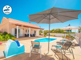 Villa Galapagos by Algarve Vacation, holiday rental in Ferreiras