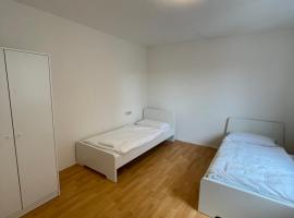 Ferien- und Monteurswohnung in Amstetten, מלון זול 