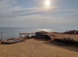 Life camp, hotel in Nuweiba