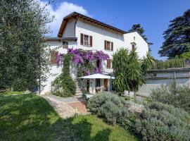 Il Nido dei Gufi Bed and Breakfast, B&B in Toscolano Maderno