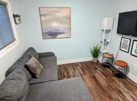 1964 Earthquake Cottage - Slumber Village 10