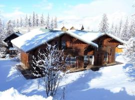 CASA-Forêt Blanche splendid chalet 13p, cabin nghỉ dưỡng ở Risoul