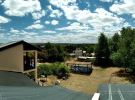 Cabañas Canluma, viešbutis mieste Villa Giardino