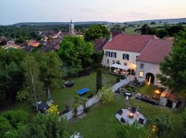 Maison Egalité, hotel para famílias em Melay