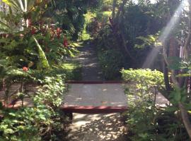 Kingston Airport bed and breakfast, hotel v destinaci Kingston