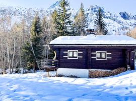 Snowflake cottage with garden, hotel v destinaci Chamonix-Mont-Blanc