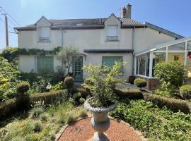 La Maison d'Andrée, hotel v destinaci Pluvet