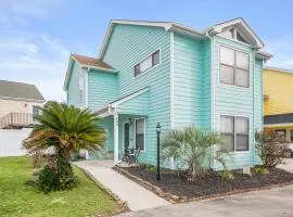 ONE More Happy Day 3BR-3BA Beach House w-HotTub, Sleeps 11