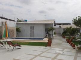 Suite 1, General Villamil Playas, hotel with parking in Playas