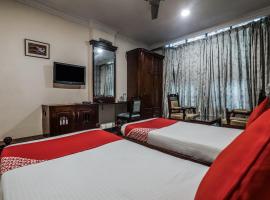OYO Athithi Inn Near Hyderabad Central, hotel di Ameerpet