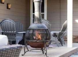 4 Bdrm, 3ba,fire Pit, Grill, 1 Block To Tu