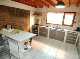 Esquel house, vacation home in Esquel