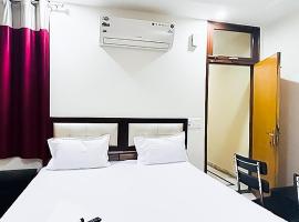 Hotel VIOLET GOVINDPURI, hotell med parkeringsplass i New Delhi