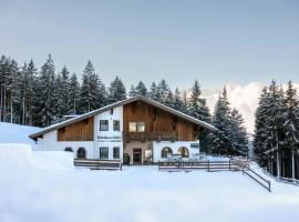 Waldhaus Talblick, hotell i Biberwier